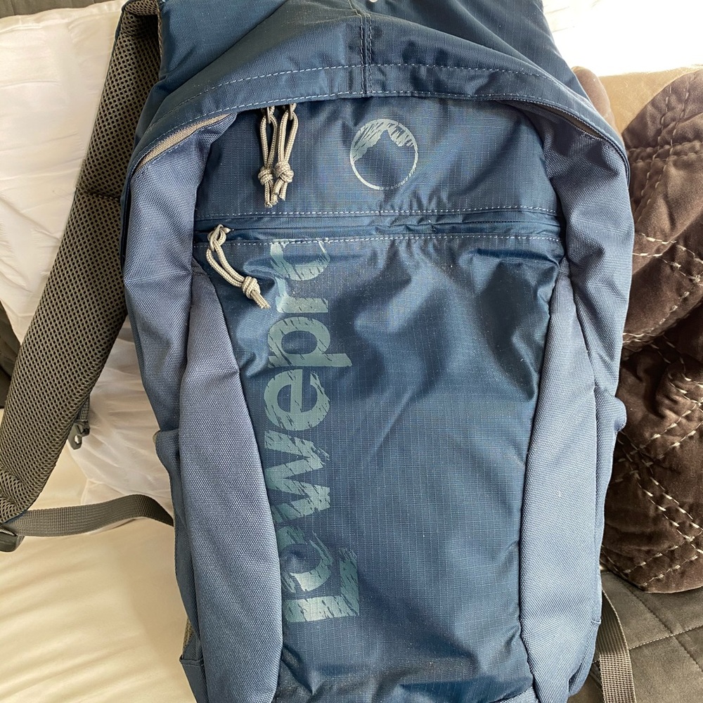 Lowepro Photo Hatchback 16L AW-Galaxy Blue/Lt Grey